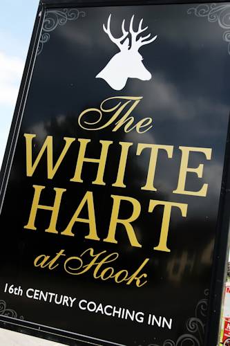 The White Hart by Innkeeper's Collection reception