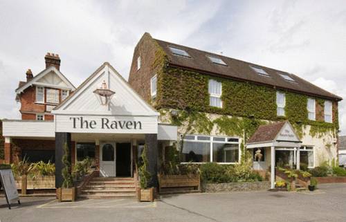 Raven Hotel by Greene King Inns reception